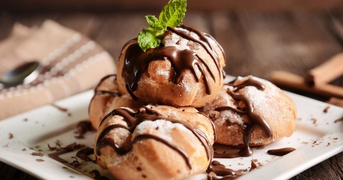 Profiteroles