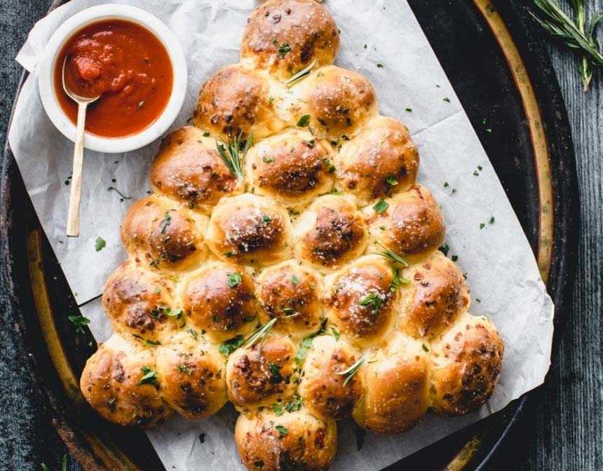 Pull Apart Christmas Tree