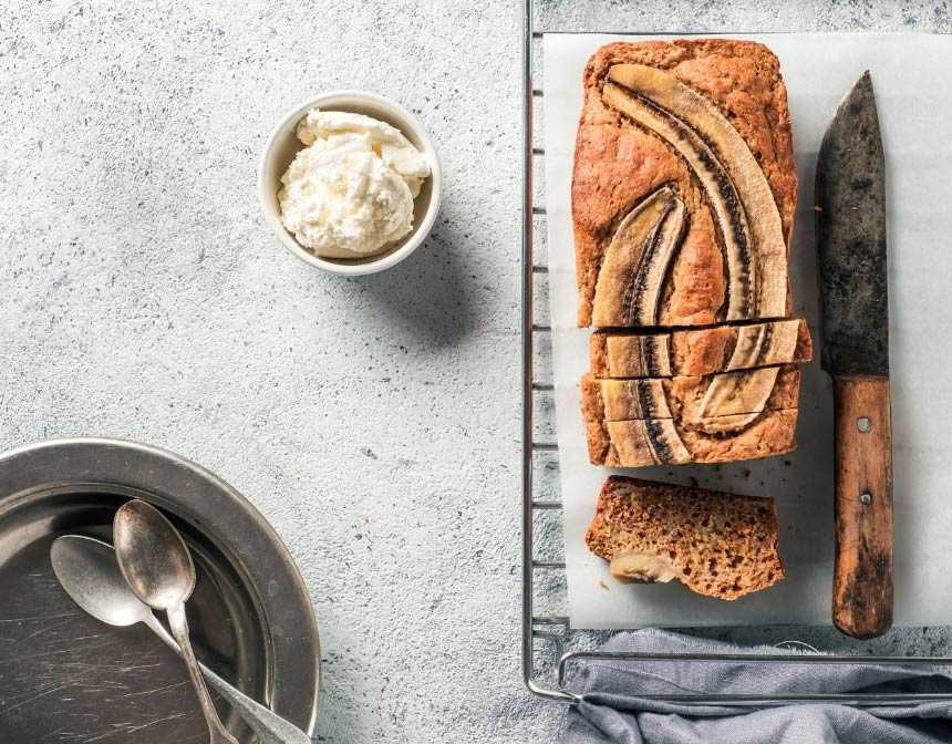 Sliced ​​banana bread