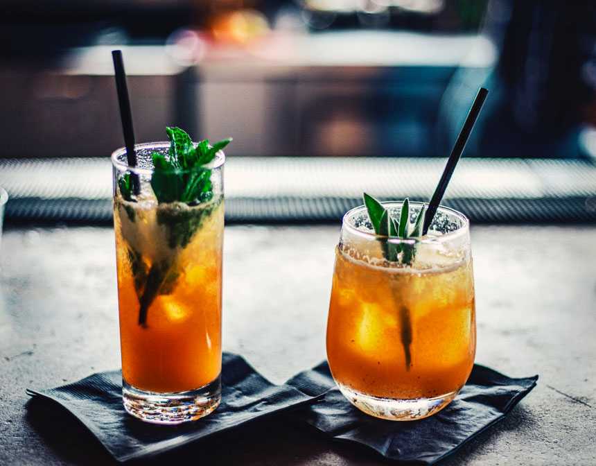 5 World Famous Traditional Cocktails